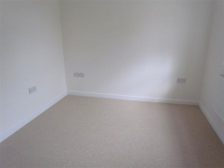 St James Close, Chatteris - Photo 2