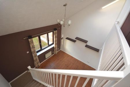 1 bedroom semi-detached house to rent - Photo 3