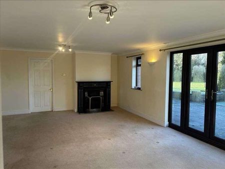 Bolton Lane, Wilberfoss, YO41 - Photo 2