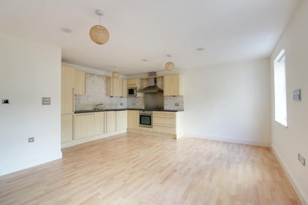 2 bedroom apartment to rent - Photo 4