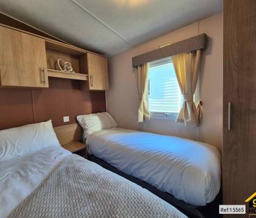 2 bedroom park home to rent - Photo 4