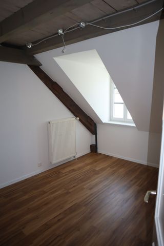 Charmant appartement de 5,5 pièces avec mezzanine au cœur de Cossonay - Photo 3