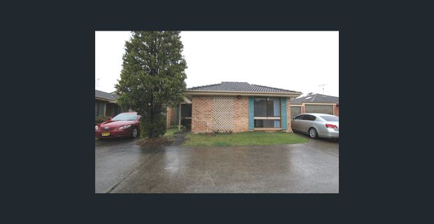 LOCATED IN QUALITY COMPLEX - Photo 1