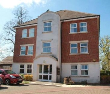 2 bedroom flat to rent - Photo 2