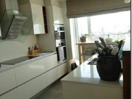 SCHAERBEEK : PENTHOUSE / DUPLEX 3 CHAMBRES + GRANDE TERRASSE - Schaerbeek - Photo 5