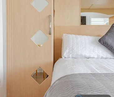 1 bedroom in a house share to rent - Photo 6