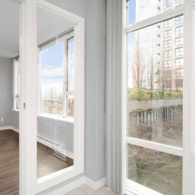 Outdoor Children’s Play Area, In-Suite Laundry, Private Rooftop Deck - Photo 4