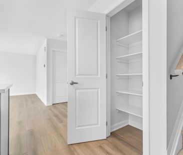 For Lease - 301 Glenroy Gilbert Drive Unit# 10, Barrhaven, Ontario - Photo 3