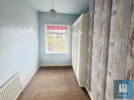 2 bedroom terraced house to rent - Photo 4