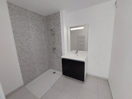 location Appartement T2 DE 37.43m² À MONTPELLIER - Photo 3