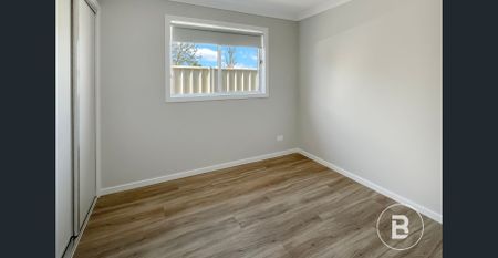 NEW THREE BEDROOM LOW MAINTENANCE HOME - Photo 4