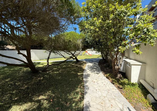 T2 na 1º linha da Praia da Barra com terraço vista mar!