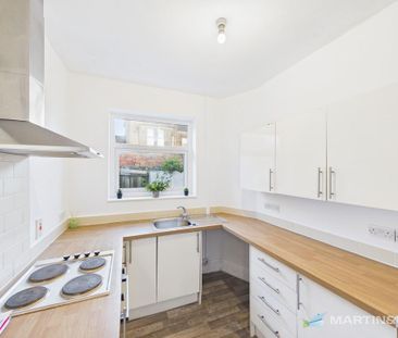 2 bedroom end of terrace house to rent - Photo 3