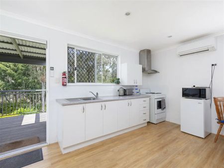 “Cosy Cottage” - Photo 2