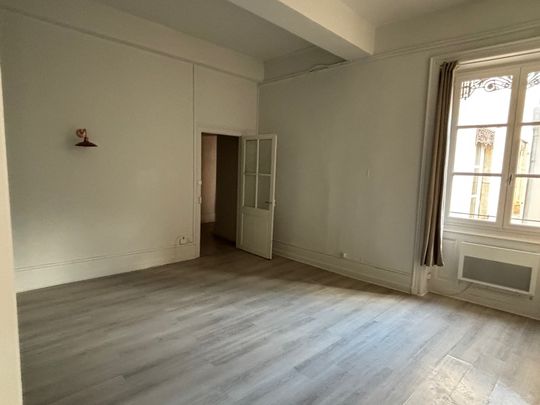 Appartement T3 de 128m2 à louer Villefranche centre - Photo 1