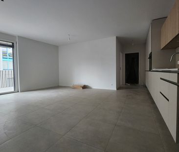 New 2.5-room apartment at an affordable rent - Foto 5