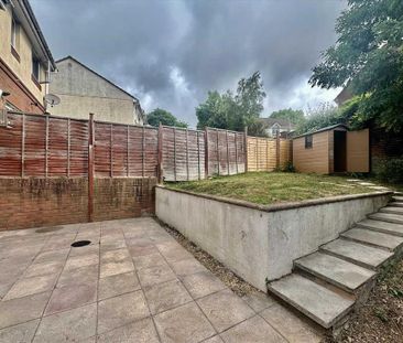 2 bedroom semi-detached house to rent - Photo 6