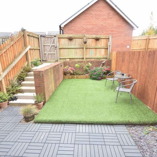 3 bedroom terraced house to rent - Photo 1