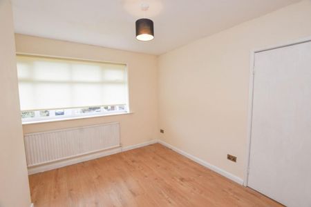 3 bed House - Semi-Detached for Rent - Photo 5