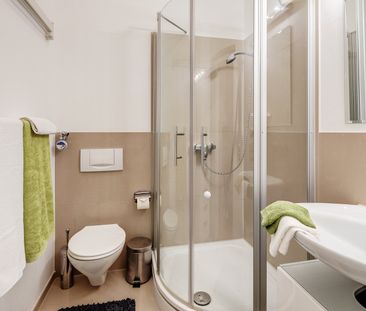 Renovated period apartment near Königsplatz - Photo 5