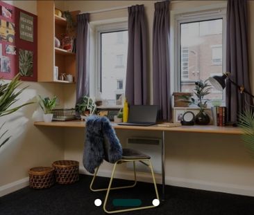 Room in a Shared Flat, Liberty Hall, S1 - Photo 1