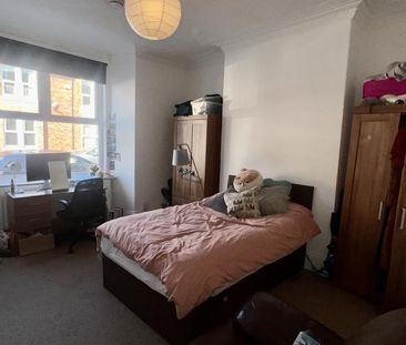 4 bedroom house to rent - Photo 3