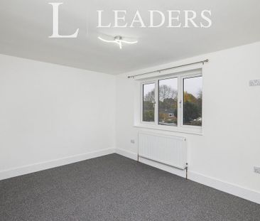 3 bedroom house to rent - Photo 2