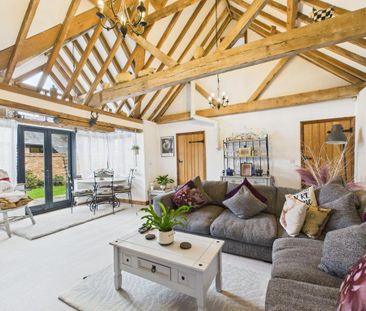 3 bedroom barn conversion to rent - Photo 2