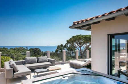 GOLFE DE SAINT-TROPEZ - GIGARO - 5 CHAMBRES - PISCINE - VUE MER - Photo 3