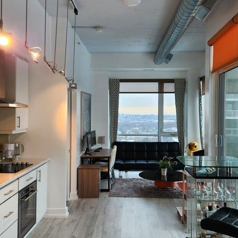 One bedroom condo Don Mills - Photo 1