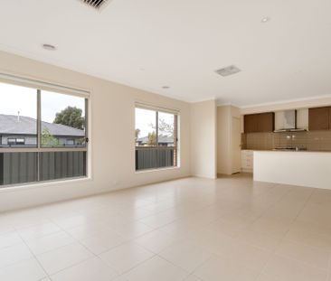 3-Bedroom Family Home in Prime Location - Photo 6