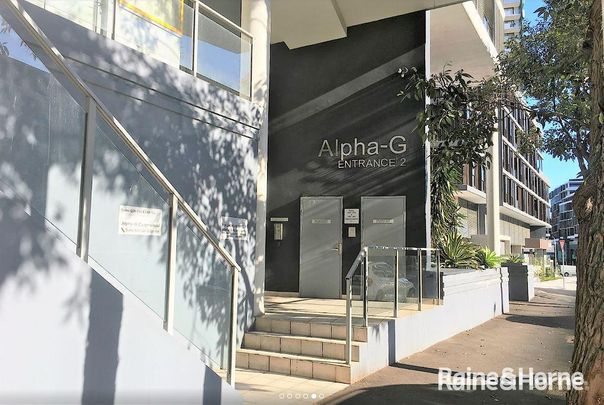 Open Plan Studio Apartment Plus Parking - Photo 1