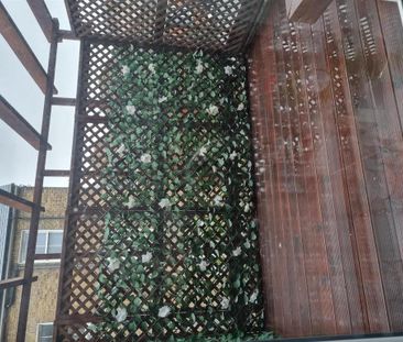 3 bedroom maisonette to rent - Photo 4