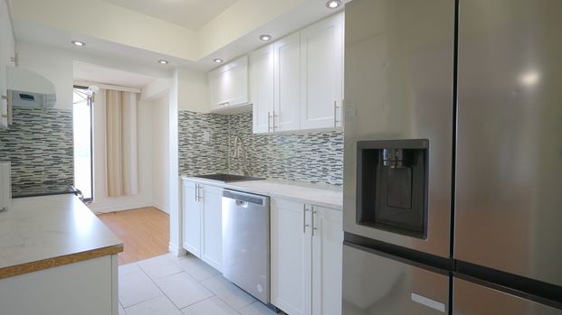 For Lease - 301 Prudential Drive Unit# 407, Toronto, Ontario - Photo 1