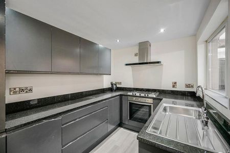 53 Tavanagh Street, Belfast BT12 6JN - Photo 3