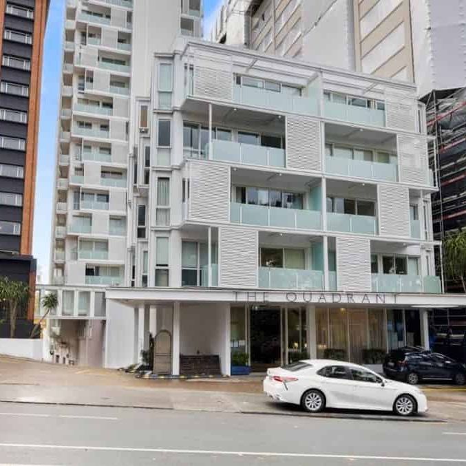 Central Auckland Apt - Modern & Furnished - Photo 1