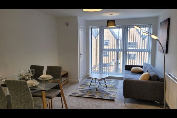 2 Bed Flat, Waterway House, B5 - Photo 1