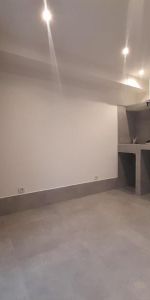 Location Appartement 1 pièce 13m² MARIGNANE 13700 - Photo 3
