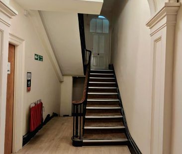 4 bedroom house of multiple occupation to rent - Photo 4