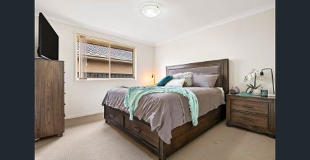 The perfectly located family home - Photo 2