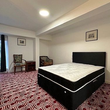 1 bedroom property to rent - Photo 1