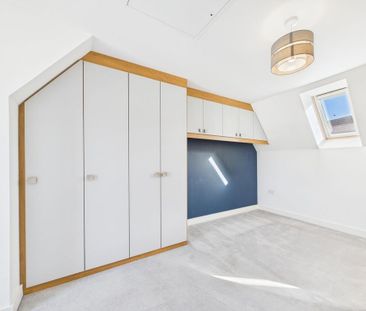 4 bedroom detached house to rent - Photo 6