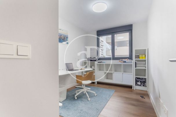 Flat for rent with Terrace in Ciutat de les Arts i de les Ciencies (Valencia) - Photo 1