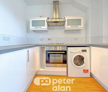 Studio to rent - Photo 5