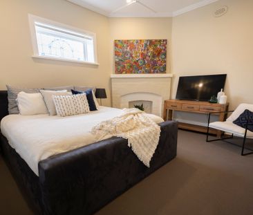 8 Cecil Street, Brighton East VIC 3187 - House For Rent | Domain - Photo 1