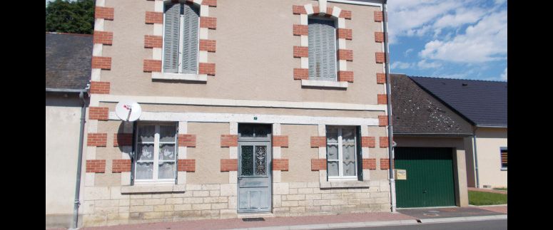 Location Maison 5 pièces 115 m² Vicq-sur-Nahon - Photo 1