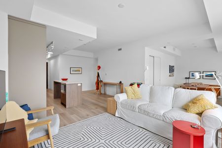 For Lease - 863 St Clair Avenue Unit# 505, Toronto, Ontario - Photo 3