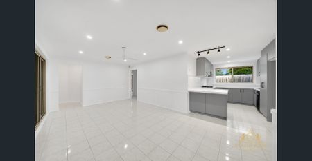 Stylish 4-Bedroom Home in Prime Location – Ideal for Families - Photo 5