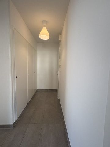 Magnifique 2.5 pièces avec vue au 4ème étage - Photo 2