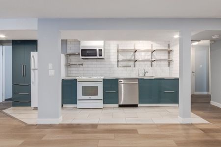 Spacious 2-Bedroom Basement Suite for Rent in Calgary - Photo 5